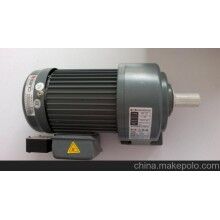  宜賓輕工機(jī)械常用三相立式減速馬達(dá)，萬(wàn)鑫GH28臥式齒輪減速電機(jī)熱賣