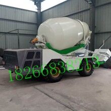 想買連續(xù)自上料攪拌車就找濟寧金億重工攪拌車廠家