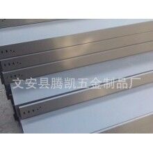 洛陽梯級式噴塑電纜橋架保質(zhì)保量廠家_騰凱