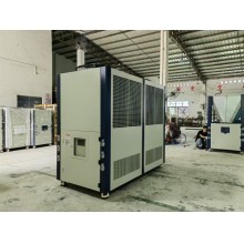 船舶焊接常用冷風(fēng)機(jī)降溫制冷，船艙焊接專用冷風(fēng)機(jī)降溫制冷，船艙焊接常用冷凍機(jī)降溫，船艙焊接采用冷卻機(jī)降溫制冷